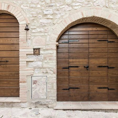 Domus In Castro Bed & Breakfast Montecchio  Exterior foto