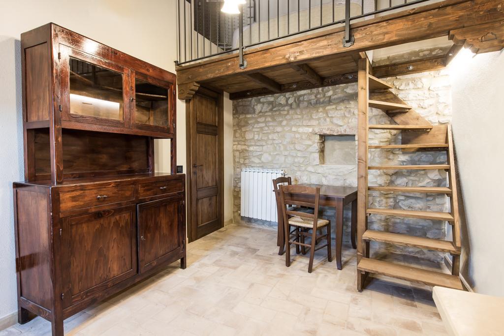 Domus In Castro Bed & Breakfast Montecchio  Cameră foto