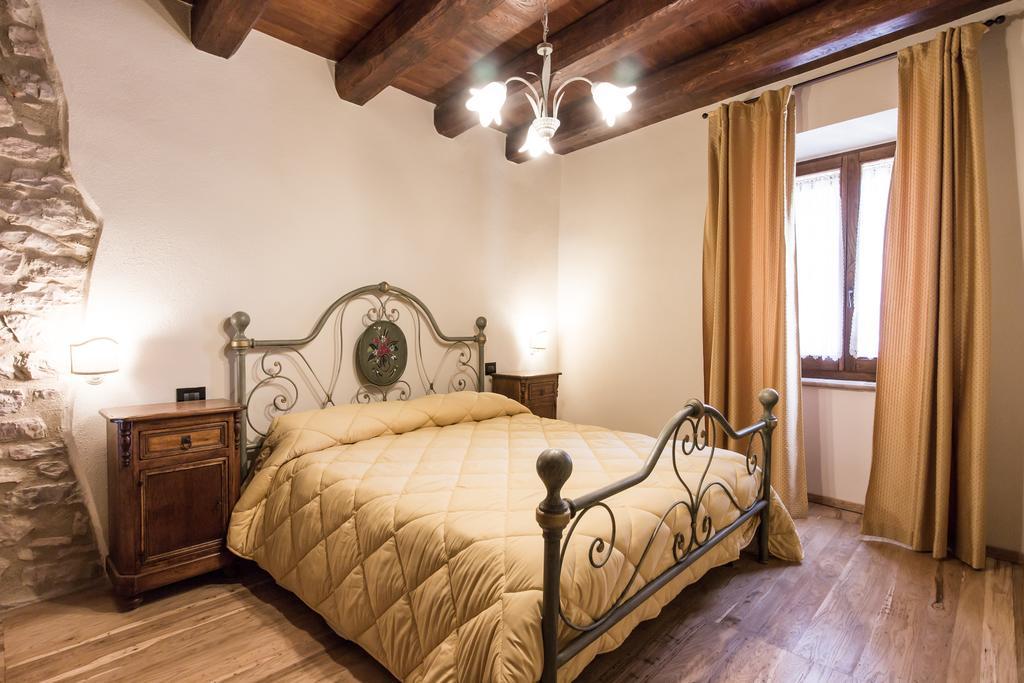 Domus In Castro Bed & Breakfast Montecchio  Cameră foto