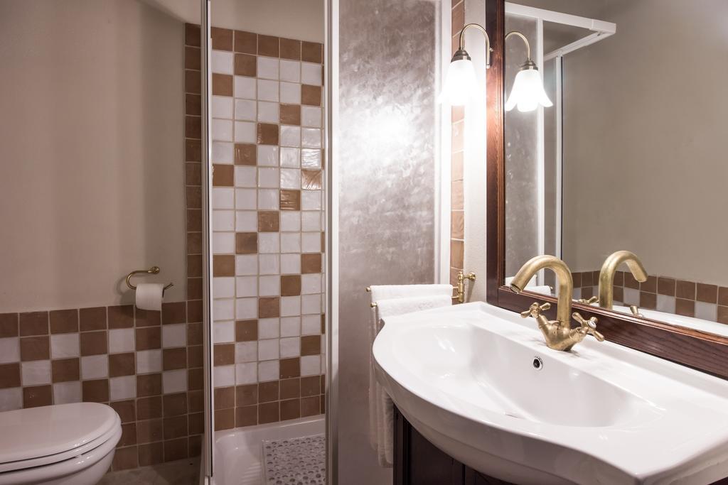 Domus In Castro Bed & Breakfast Montecchio  Cameră foto